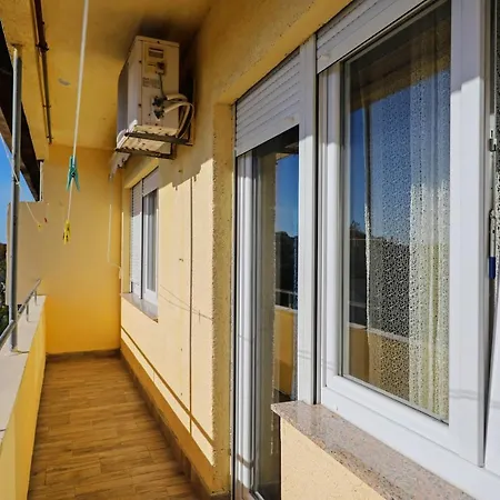 Luxury Penthouse Nela With Sea View アパート ザダル
