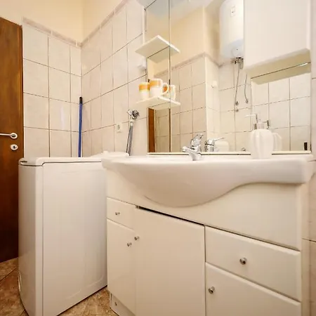 Luxury Penthouse Nela With Sea View * ザダル