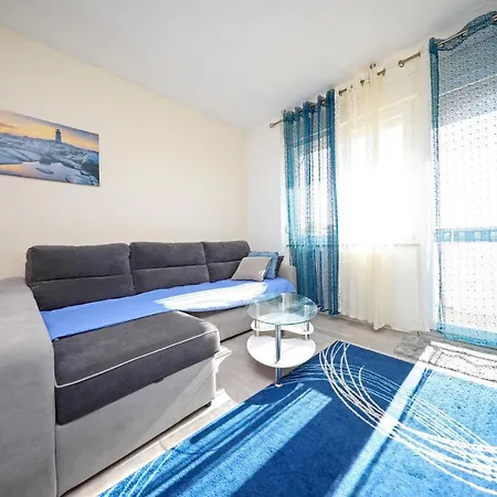 Luxury Penthouse Nela With Sea View