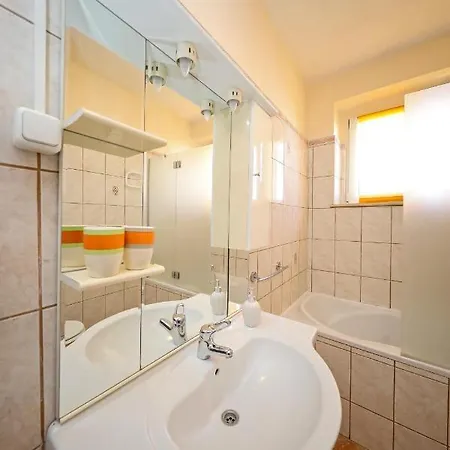 Luxury Penthouse Nela With Sea View *